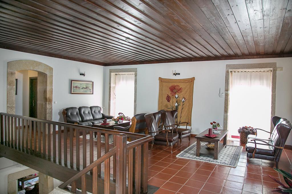 לינה וארוחת בוקר טרנקוזו Solar Dos Almeidas - Turismo De Habitacao מראה חיצוני תמונה